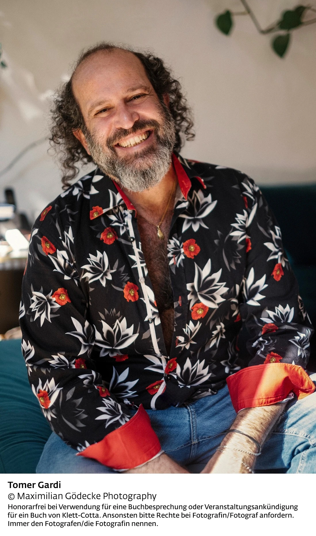 Tomer Gardi liest aus "Liefern"